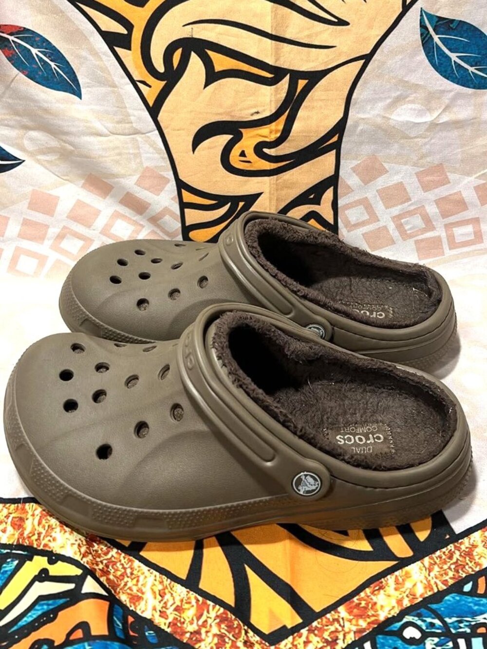 Crocs Classic Lined Clogs Brown Fur Unisex Men's 9 / Women's 11